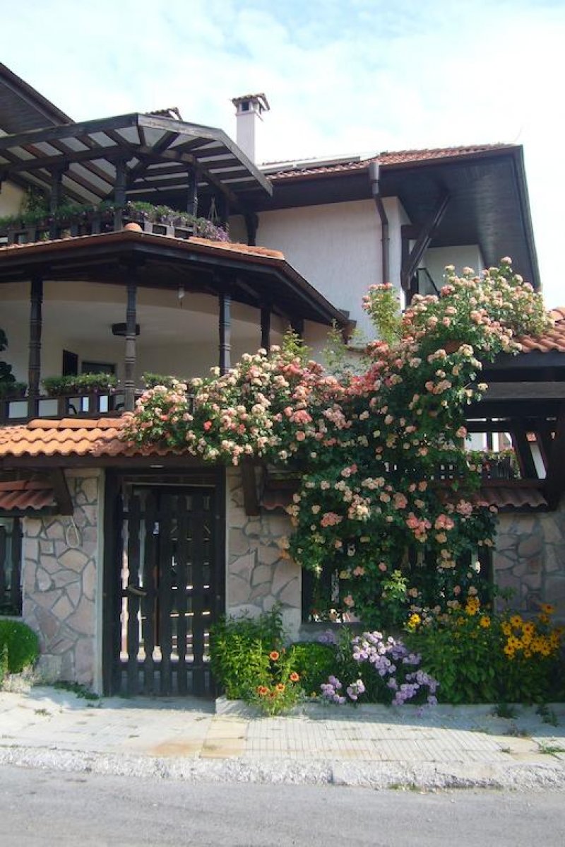 Хотел Грами - Снимка 1