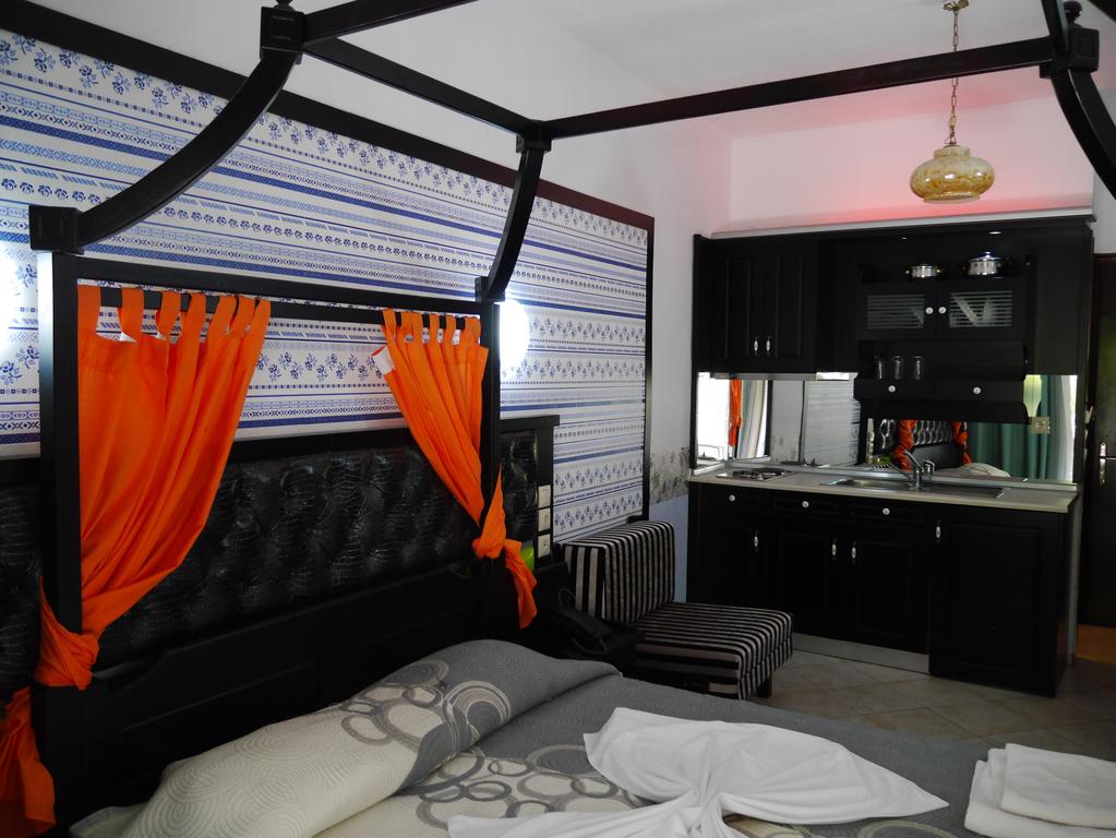 Ранни записвания за лято 2020 на остров Тасос, Гърция! Нощувка на човек в едноспален апартамент в Blue Sky Boutique Apartments, на 200м. от плажа - Снимка 27