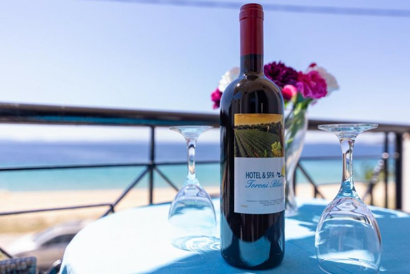 Toroni Blue Sea Hotel - Снимка 1