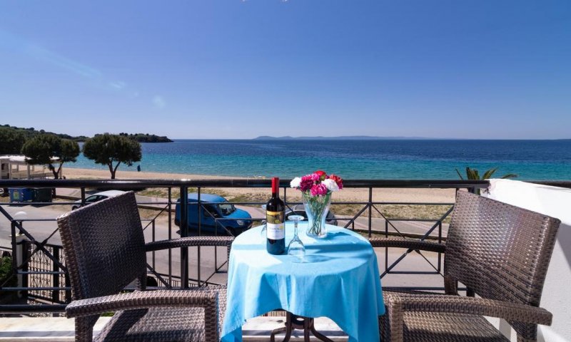 Toroni Blue Sea Hotel - Снимка 2