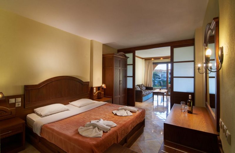 Toroni Blue Sea Hotel - Снимка 11