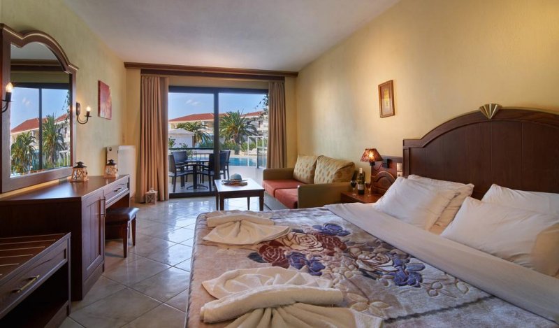 Toroni Blue Sea Hotel - Снимка 5