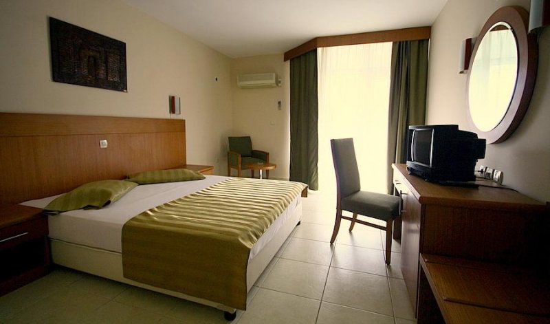 Surtel Hotel - Снимка 11