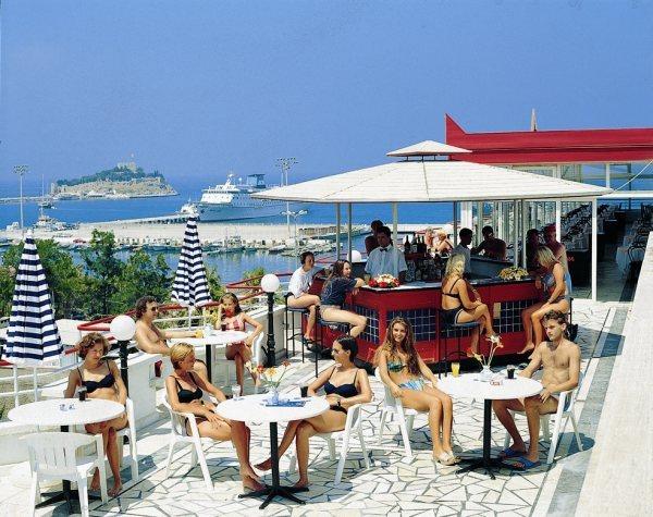 На море в Кушадасъ, Турция! 5 нощувки на база All inclusive + басейн от хотел Surtel - Снимка 28