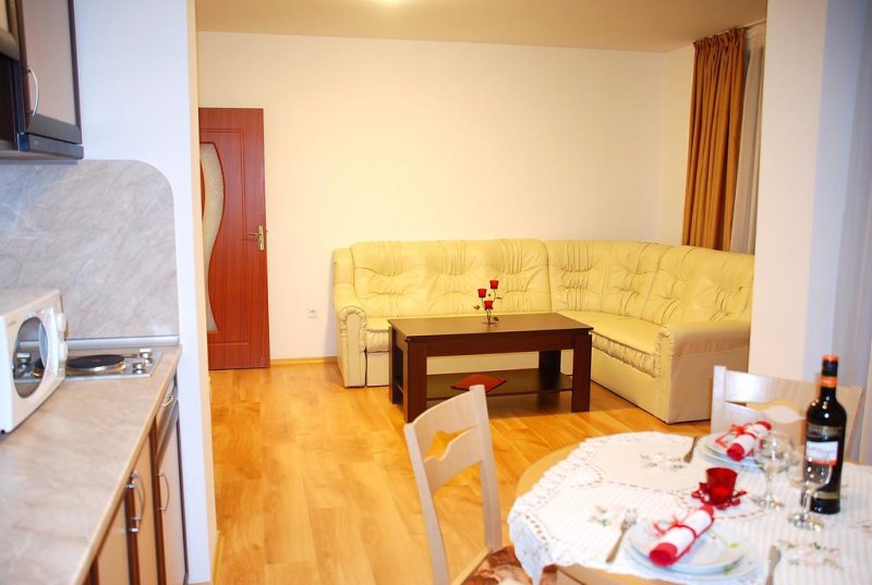 Къща за гости Ела - Снимка 1