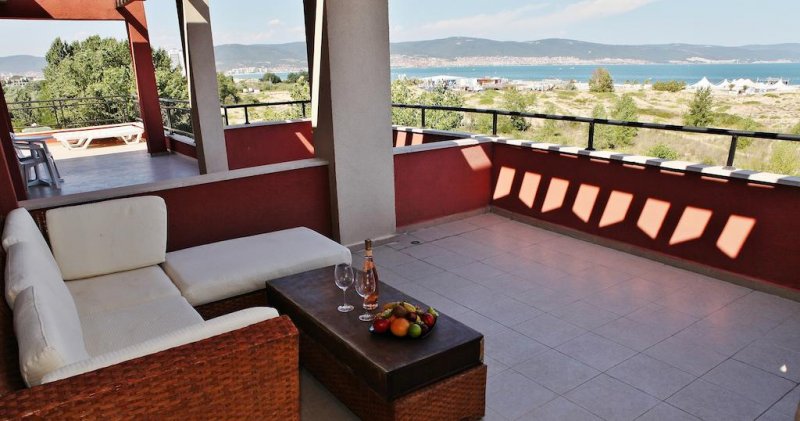 Хотел Нобел - Снимка 3