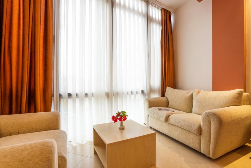 Хотел Златна перла - Снимка 1