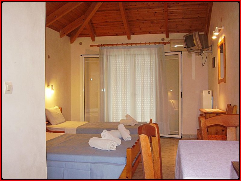 Blue Lake - Снимка 2