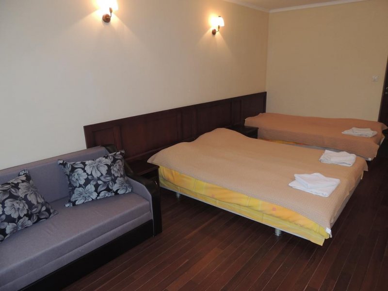 Комплекс Върбака - Снимка 9