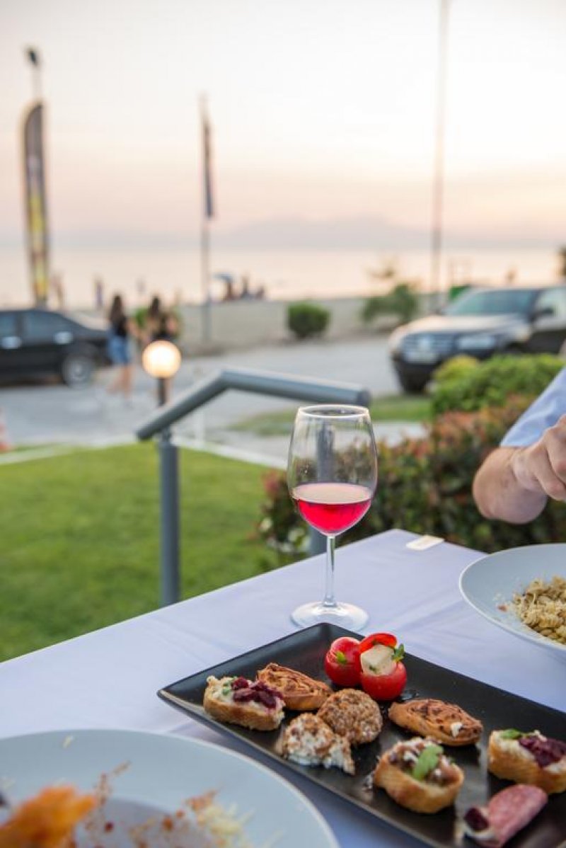 Georgalas Sun Beach Hotel - Снимка 1