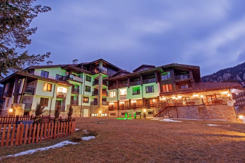 Оук Резиденс Апартхотел - Снимка 8