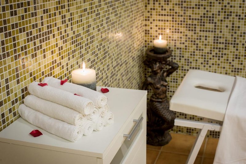 Оук Резиденс Апартхотел - Снимка 11