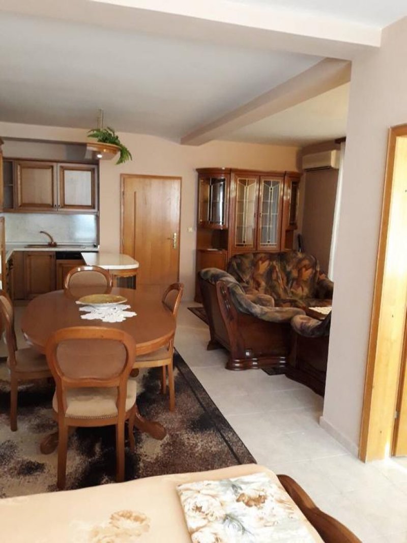 Къща за гости Бялата къща - Снимка 5