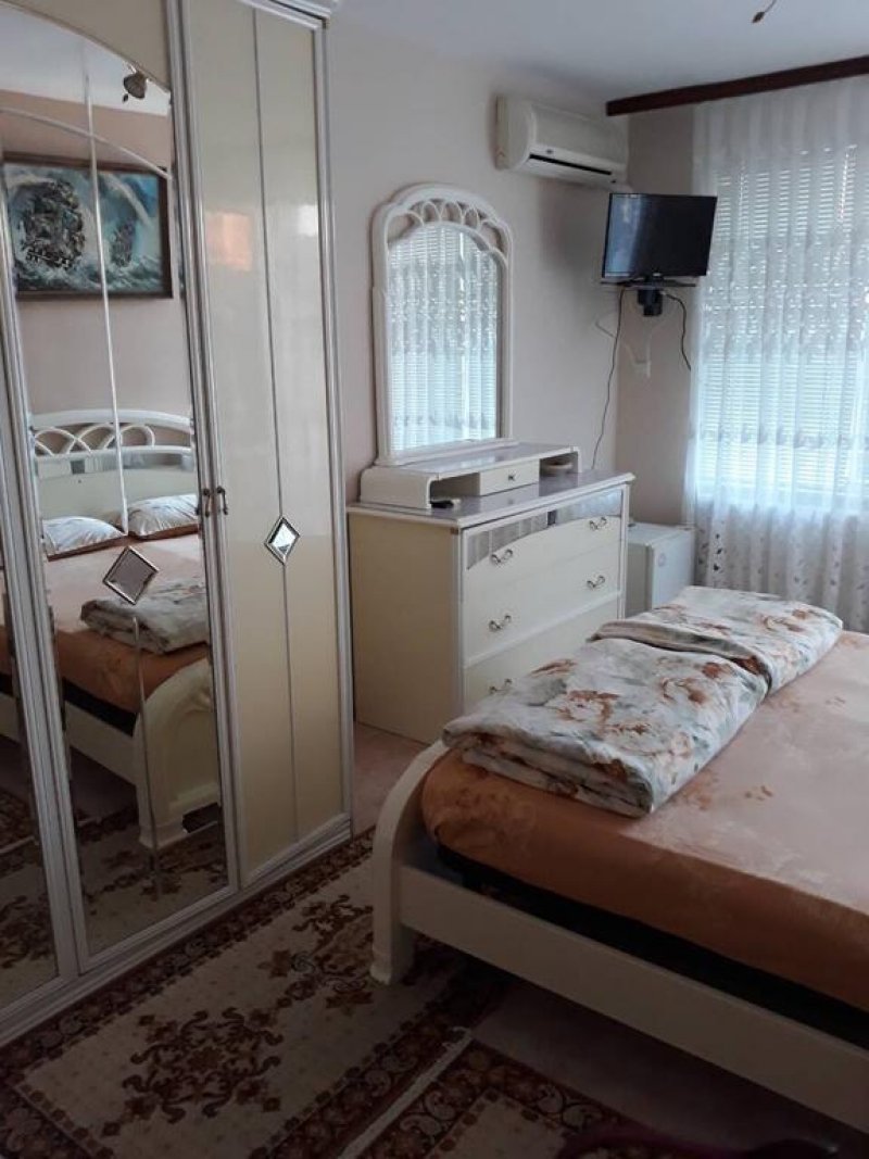 Къща за гости Бялата къща - Снимка 10