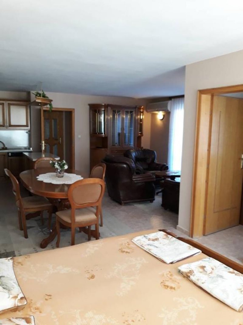 Къща за гости Бялата къща - Снимка 9