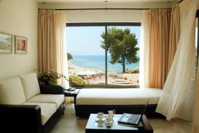 Elani Bay Resort - Снимка 2