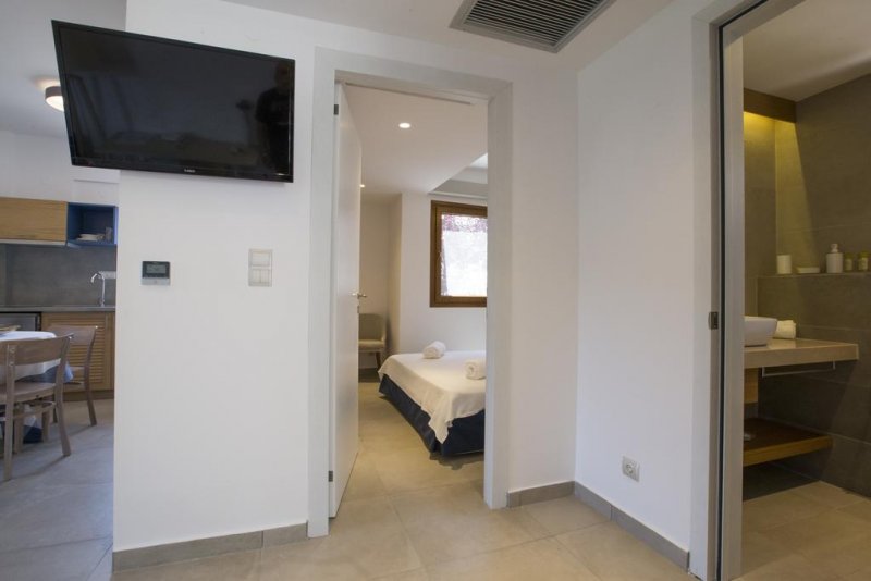 Elani Bay Resort - Снимка 10