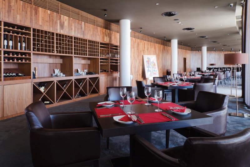 Лайтхаус Голф & СПА Хотел - Снимка 10