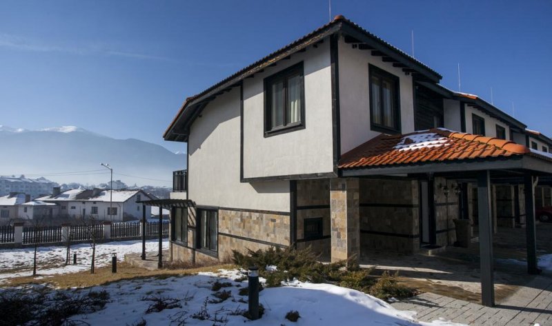 Къщи за гости КООП Добринище  - Снимка 9