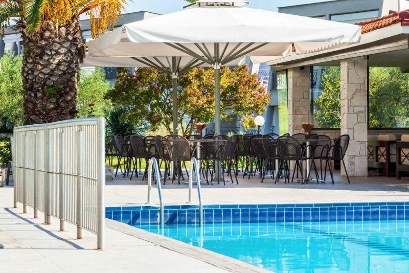 Iris Hotel   - Снимка 2