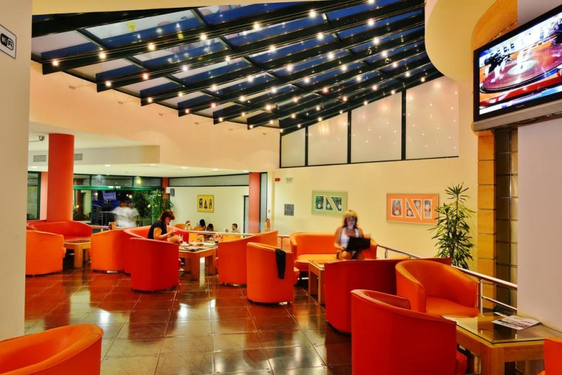 Хотел Марвел - Снимка 1