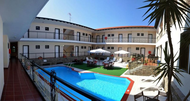 Sun Hotel - Снимка 0