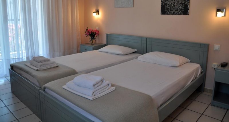 Sun Hotel - Снимка 4