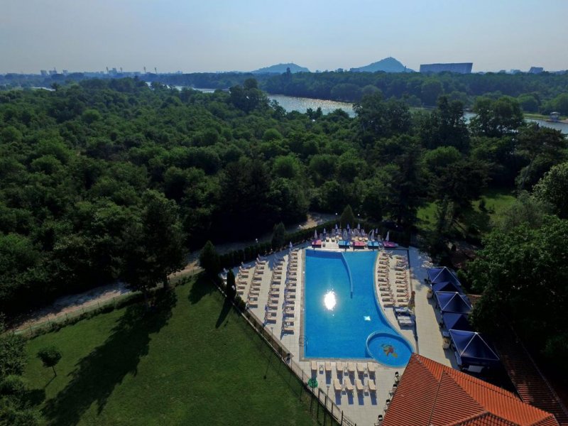 Комплекс Острова - Снимка 4