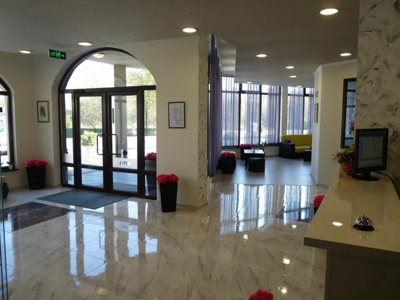 Комплекс Острова - Снимка 9