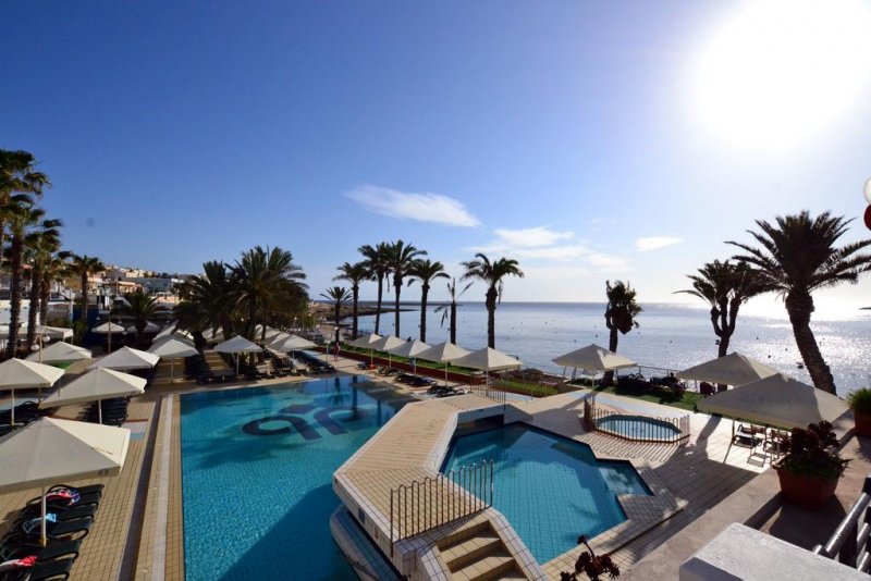 Qawra Palace Hotel - Снимка 10