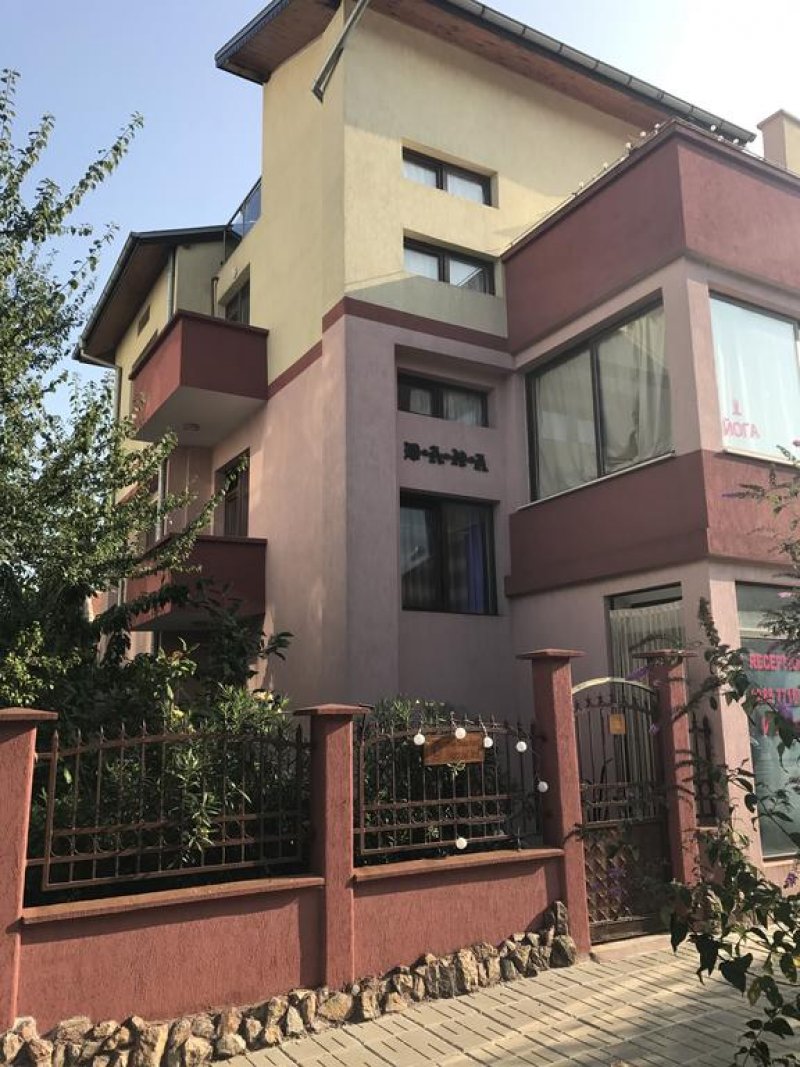 Къща за гости Дара - Снимка 4