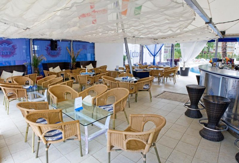 Хотел Палас - Снимка 1