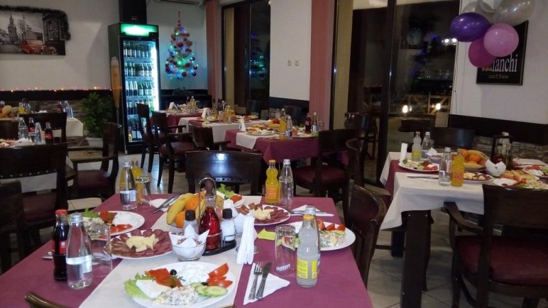 Хотел Енчеви - Снимка 11