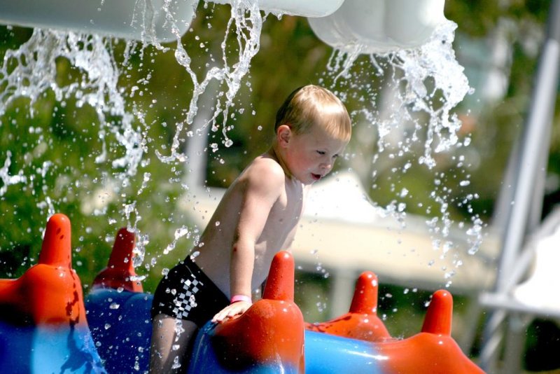 Pine Bay Holiday Resort - Снимка 4