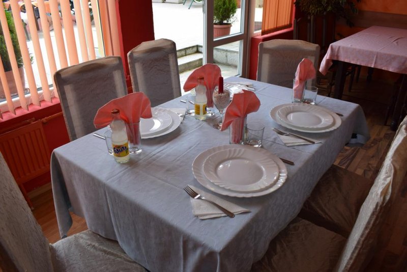 Хотел Здравец - Снимка 1