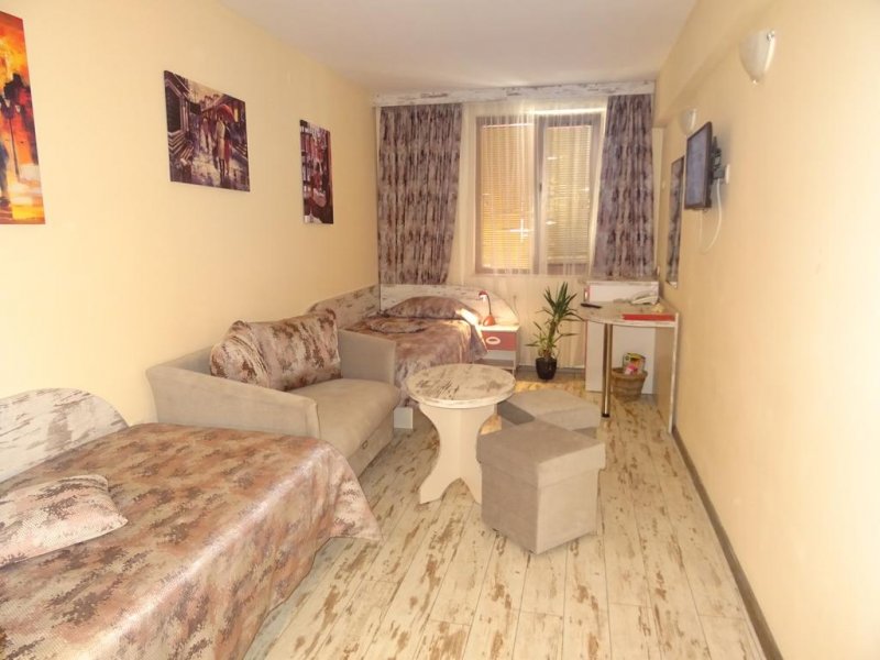 Хотел Виктория - Снимка 1