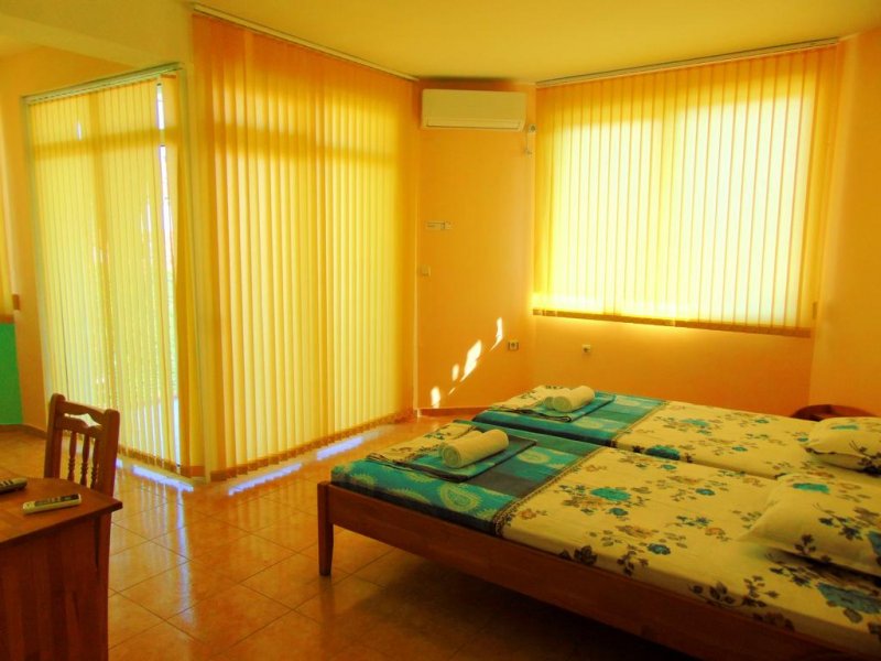 Хотел Кристал - Снимка 2