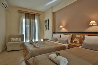 Irida Apartments - Снимка 5