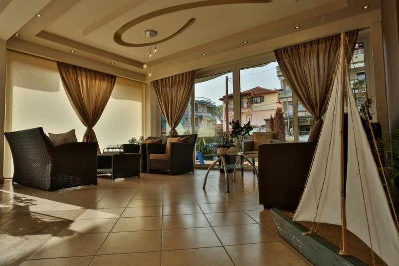 Irida Apartments - Снимка 10