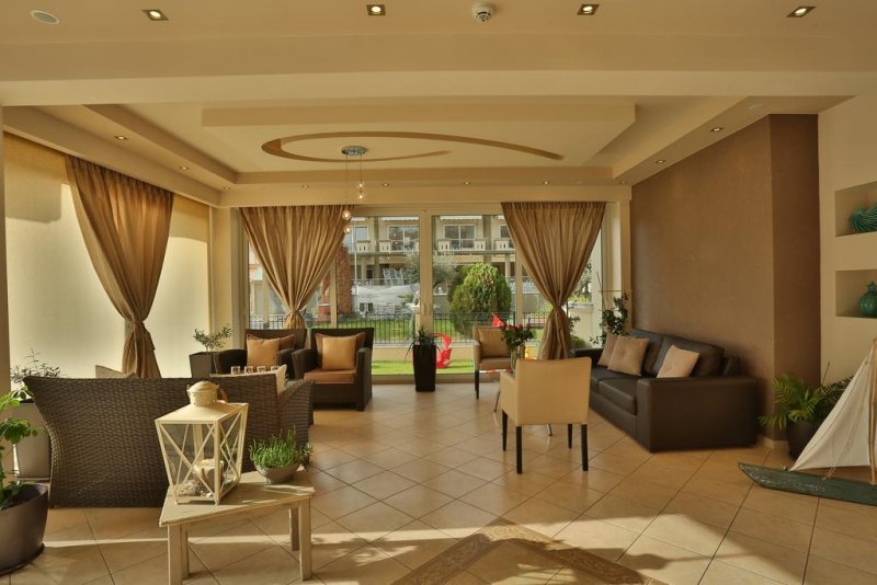 Irida Apartments - Снимка 11