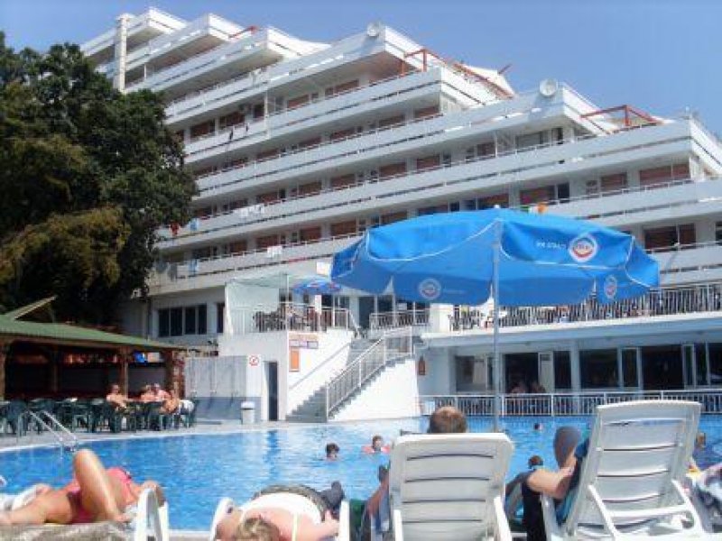 Хотел Плиска - Снимка 11