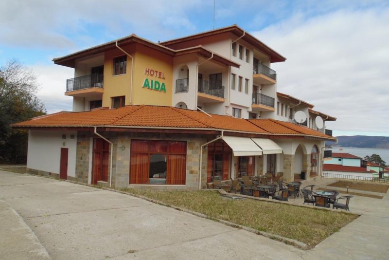 Семеен хотел Аида - Снимка 3
