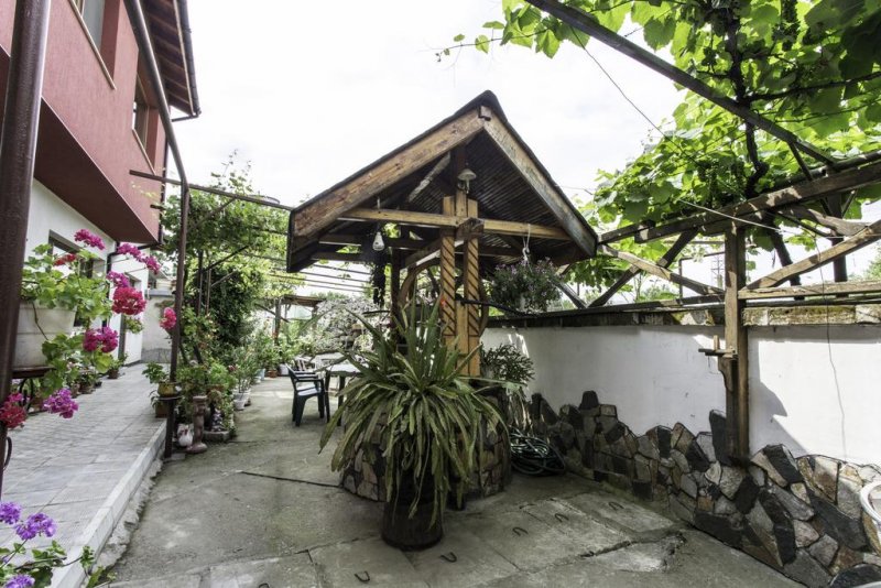 Къща за гости Кладенеца - Снимка 2