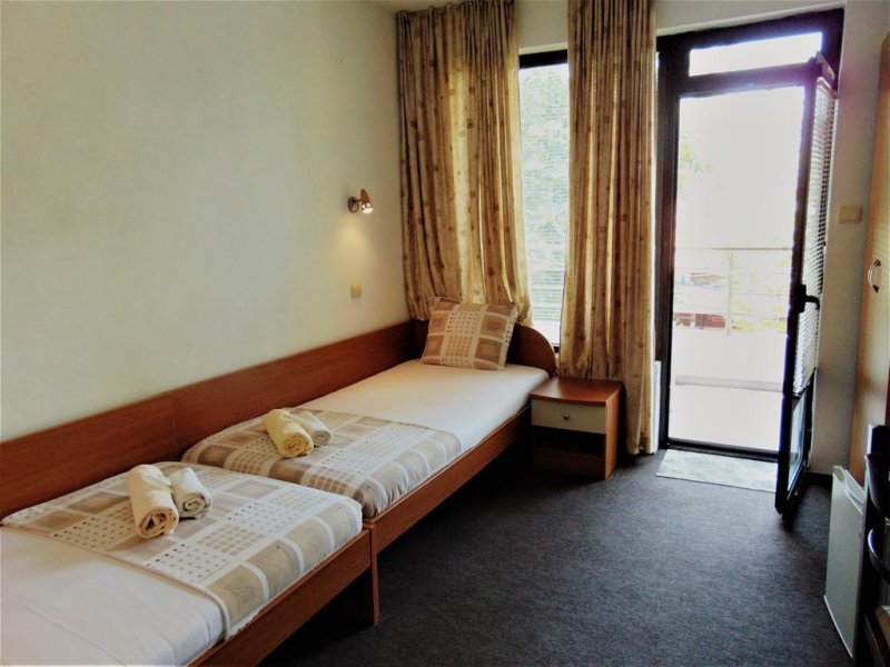 Хотел Глобус - Снимка 7