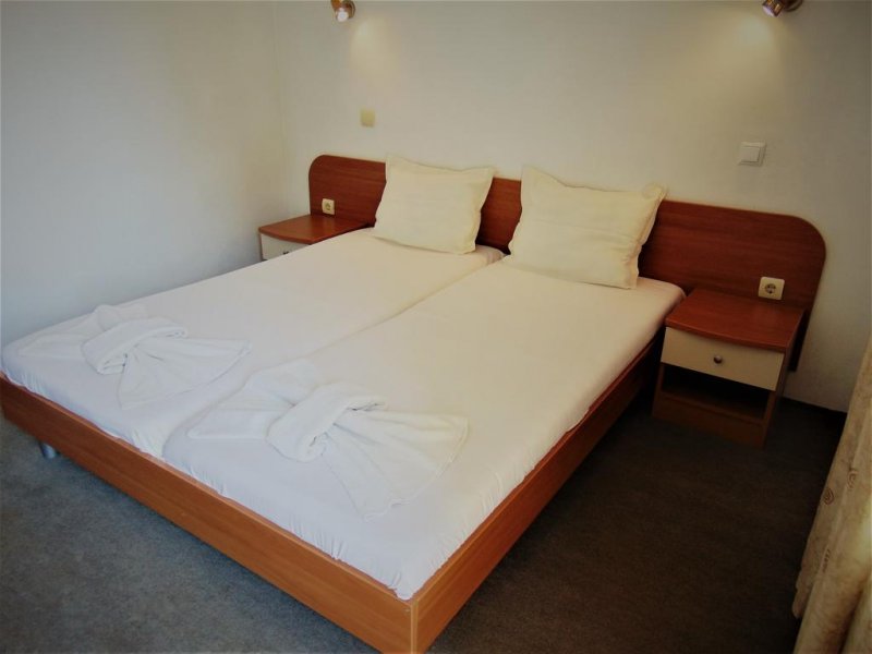 Хотел Глобус - Снимка 2