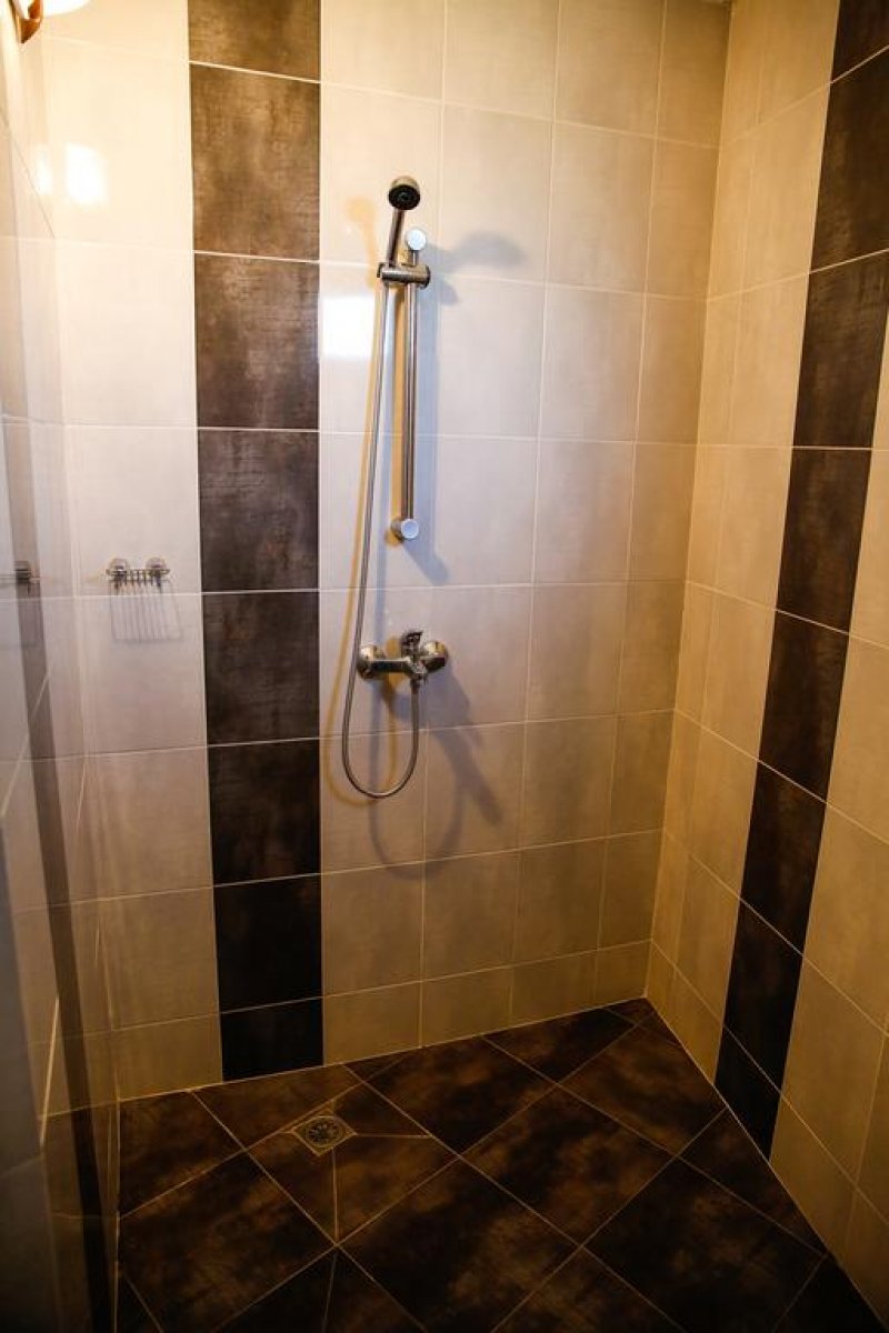 Комплекс Трите къщи - Снимка 5