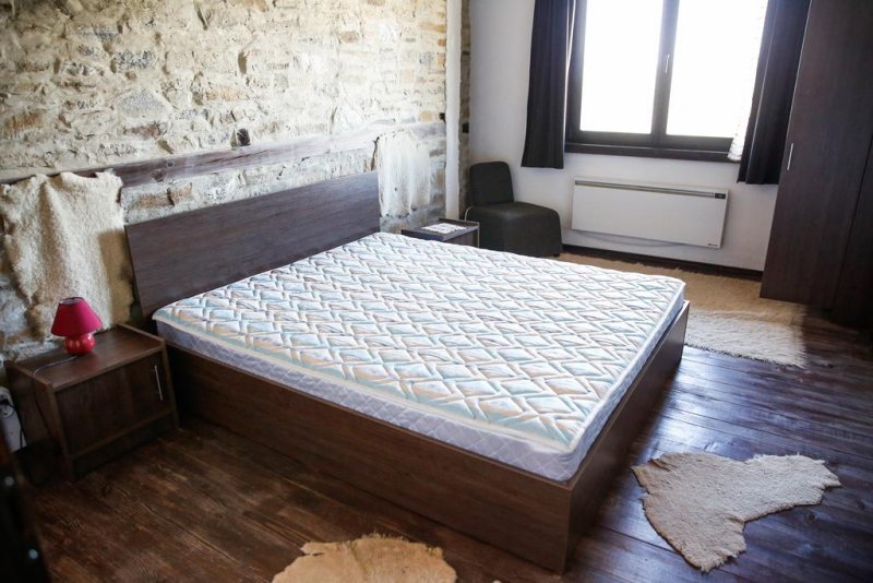 Комплекс Трите къщи - Снимка 2