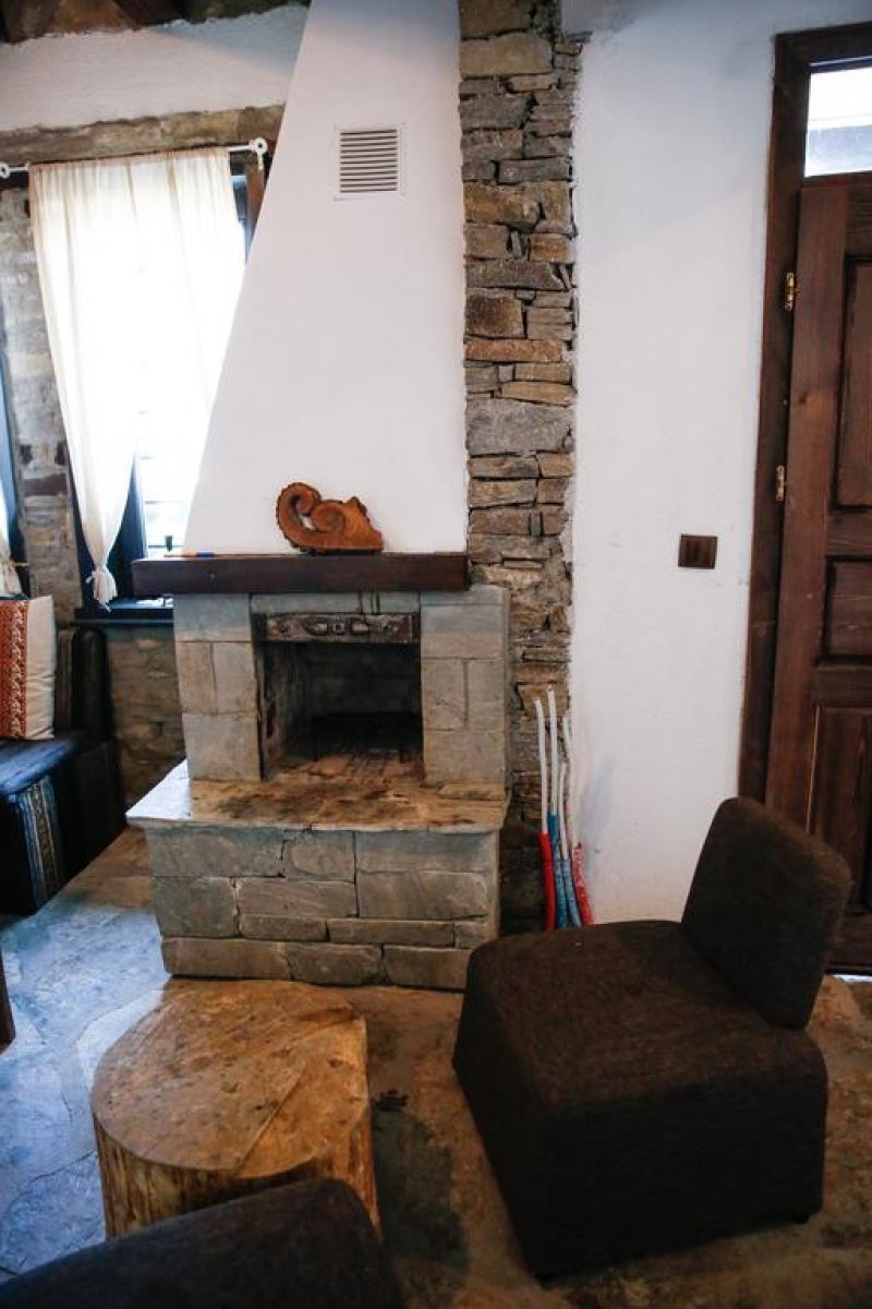 Комплекс Трите къщи - Снимка 1