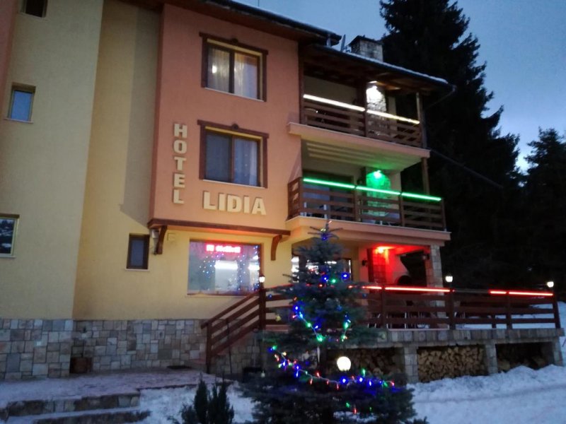 Семеен хотел Лидия - Снимка 1