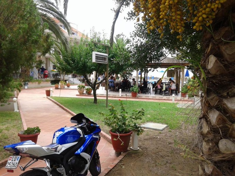 Rihios Hotel - Снимка 8